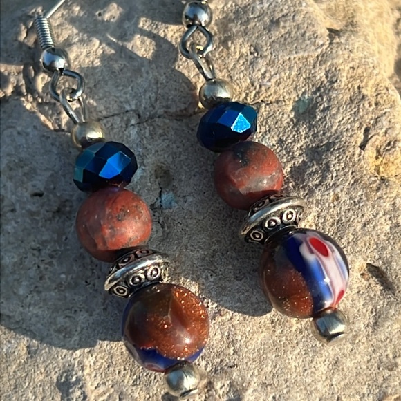 Sandstone & Red Turquoise Earrings. - Picture 4 of 7